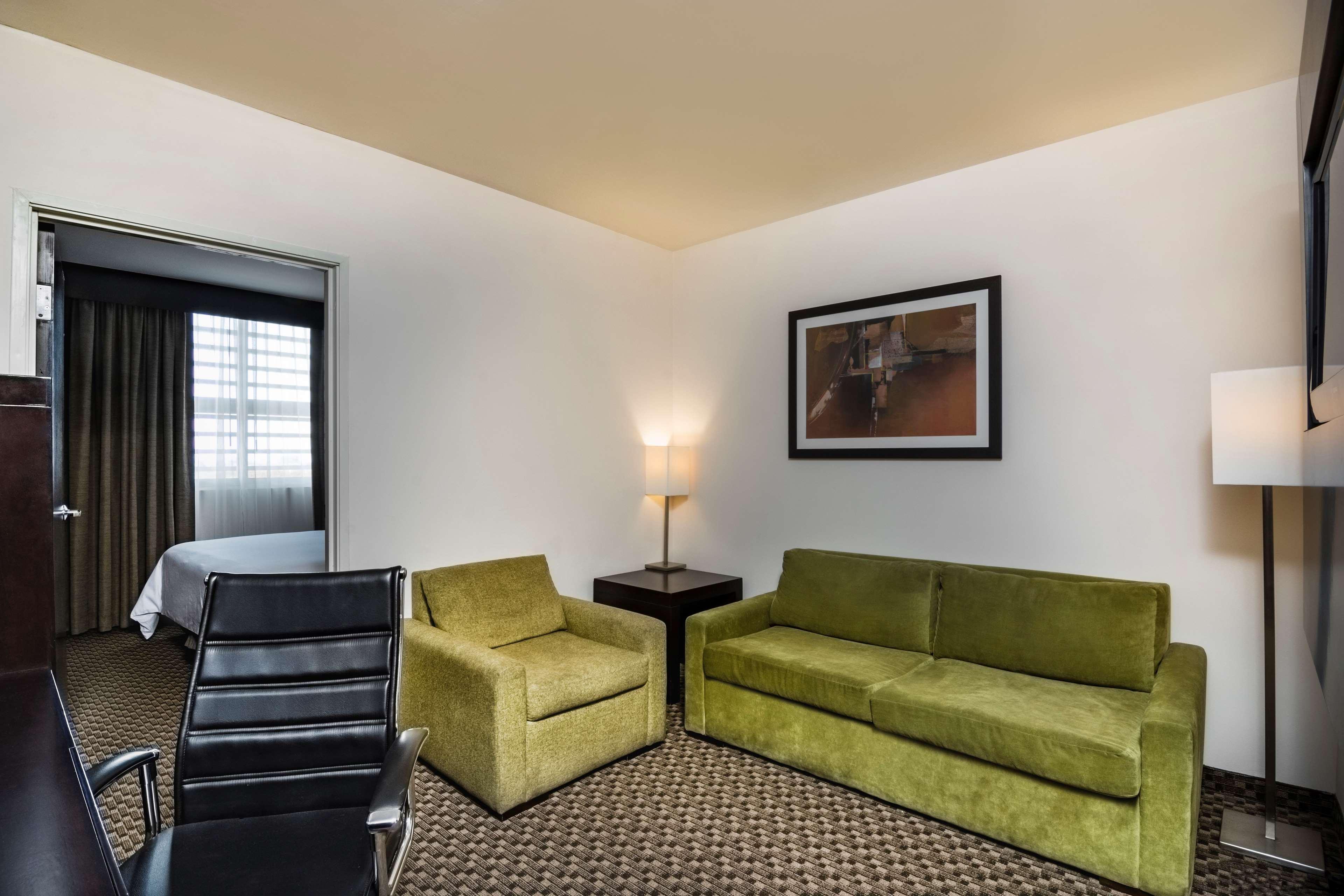 Doubletree By Hilton Queretaro Hotel Buitenkant foto