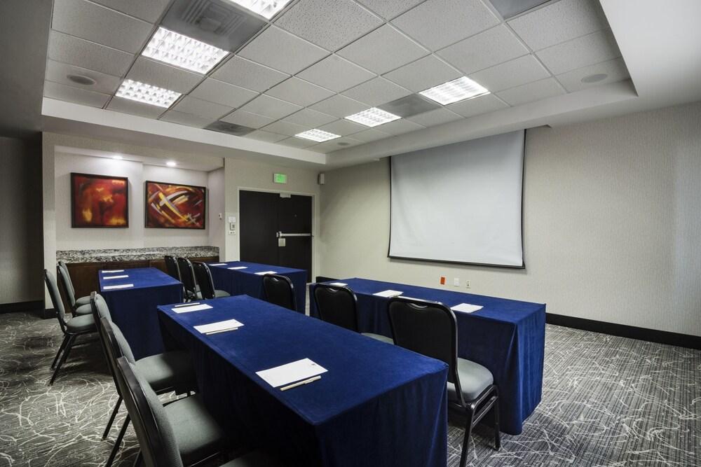 Doubletree By Hilton Queretaro Hotel Buitenkant foto