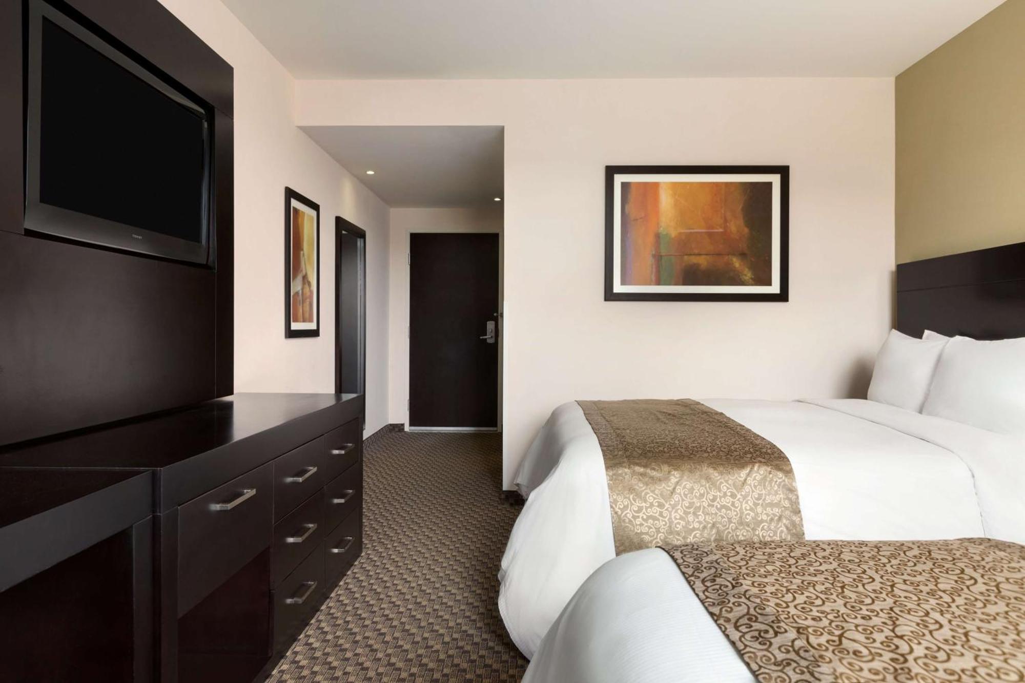 Doubletree By Hilton Queretaro Hotel Buitenkant foto